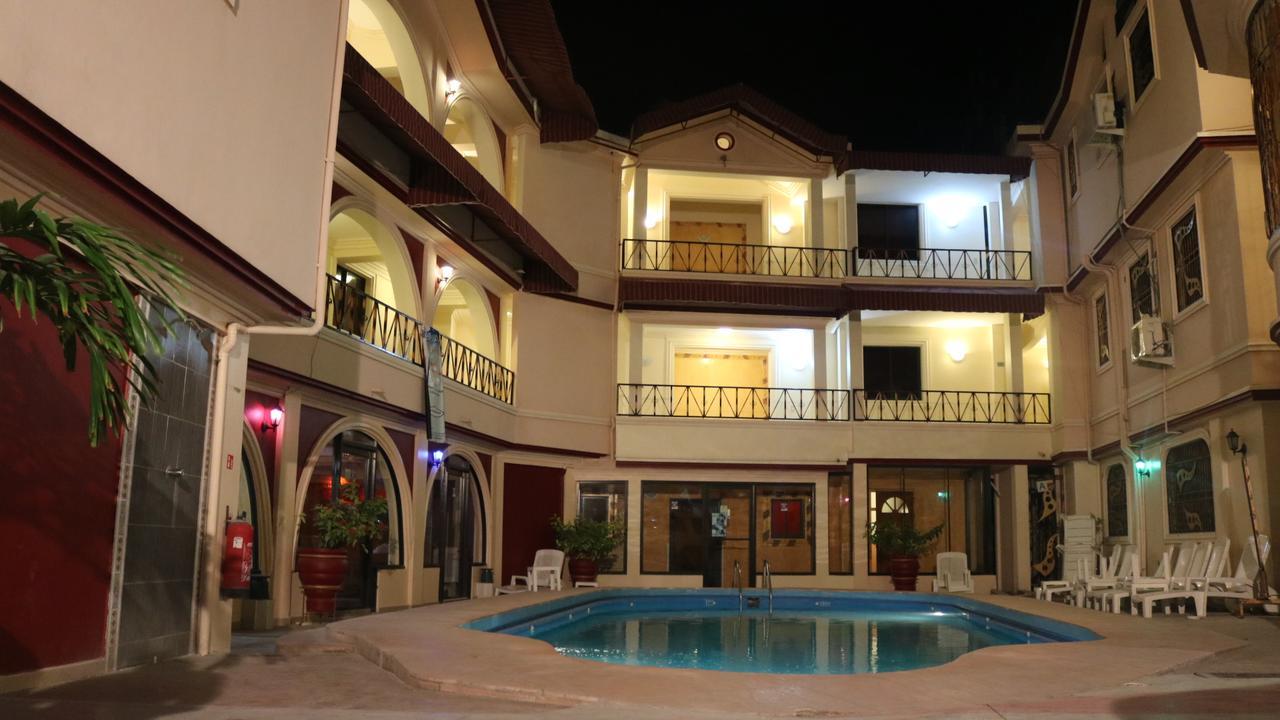 Hotel Luxe Confort Port-au-Prince Exterior photo